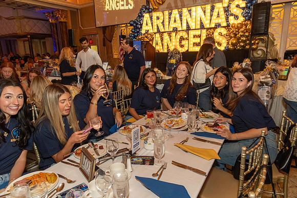 Angels 10-08-25 - 017
