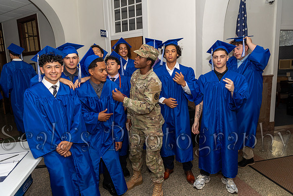 Grads 002