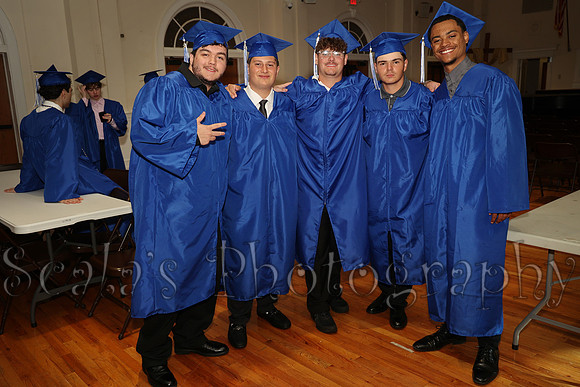 Grads 018