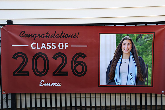 Grads 2 055