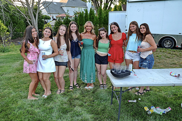 Grads 2 105