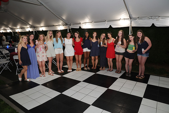 Grads 2 212