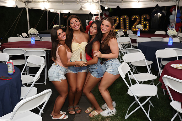 Grads 2 217
