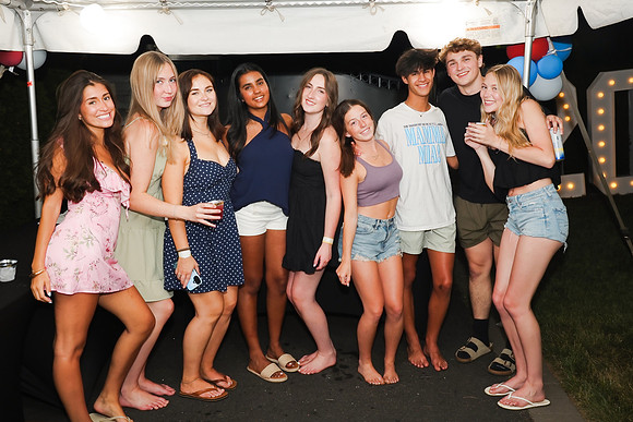 Grads 2 379