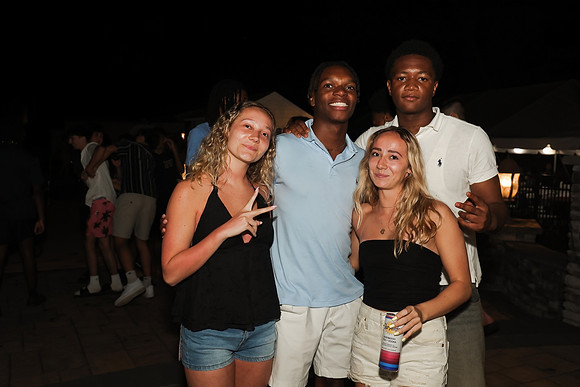 Grads 2 413