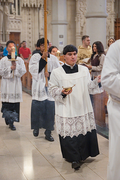 Nuns 10-03-26L 0009