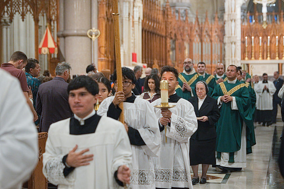 Nuns 10-03-26L 0285