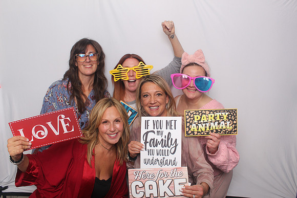 106056