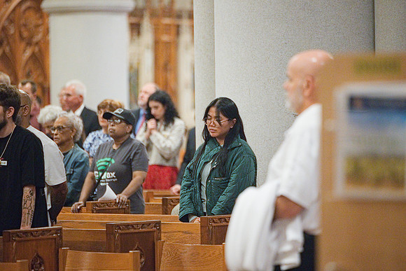 Nuns 10-03-26L 0169