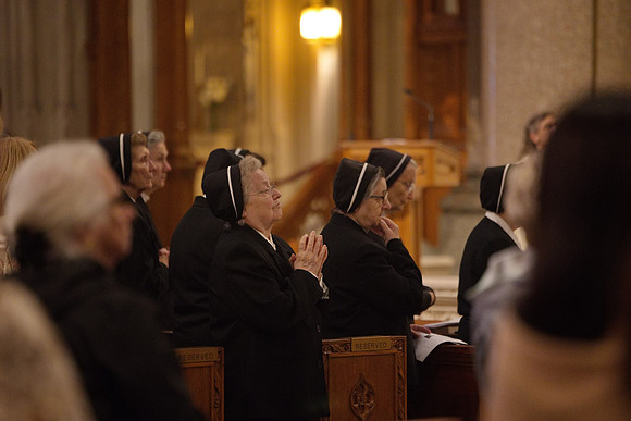 Nuns 10-03-26L 0109