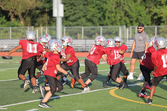 Football 09-10-26 193