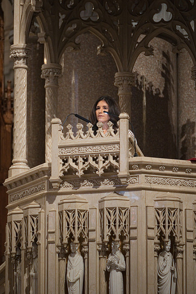 Nuns 10-03-26L 0055