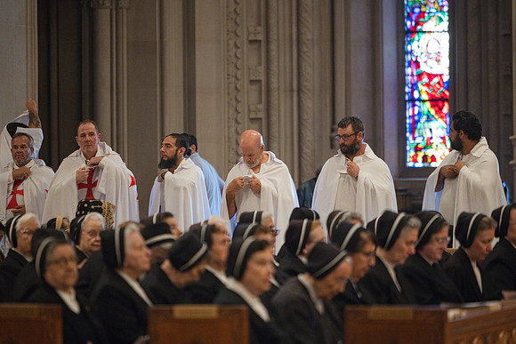 Nuns 10-03-26L 0048
